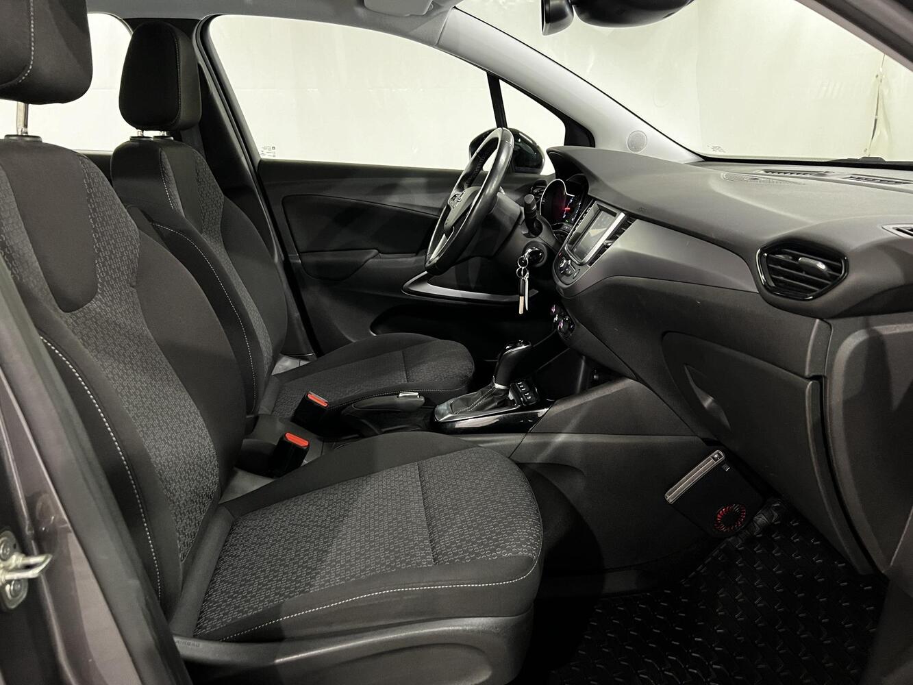 Opel Crossland vaihtoauto