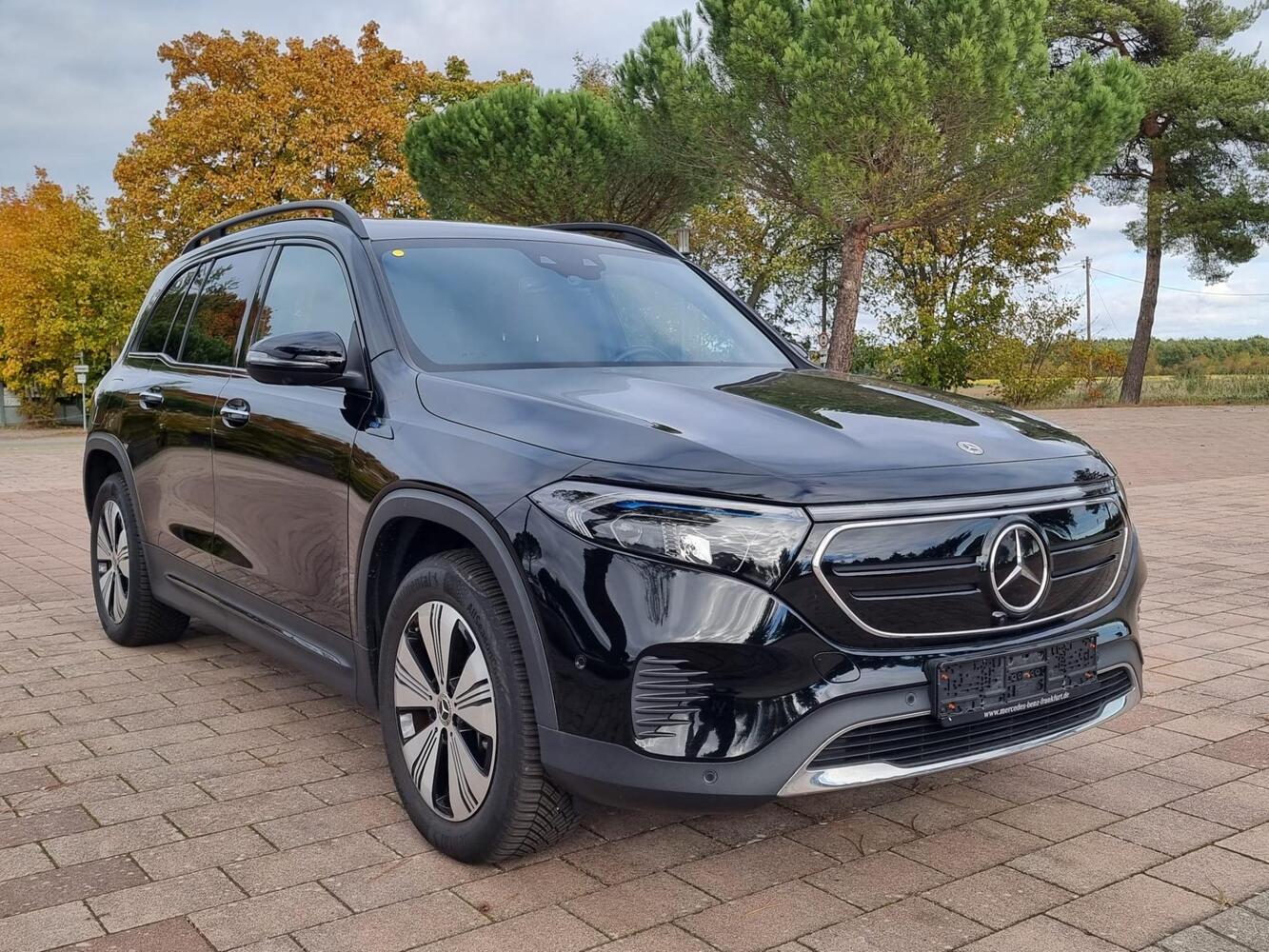 Mercedes-Benz EQB vaihtoauto