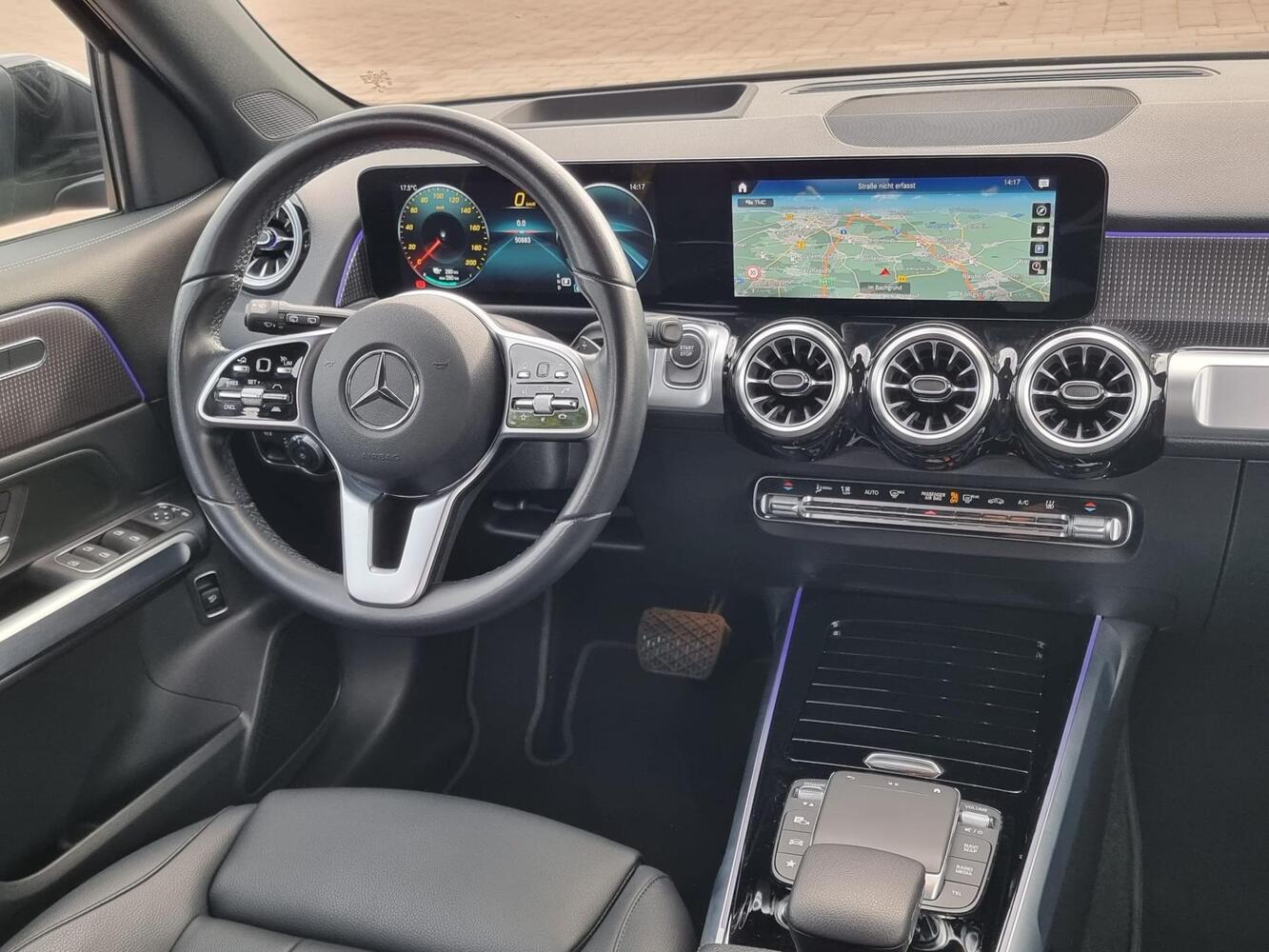 Mercedes-Benz EQB vaihtoauto