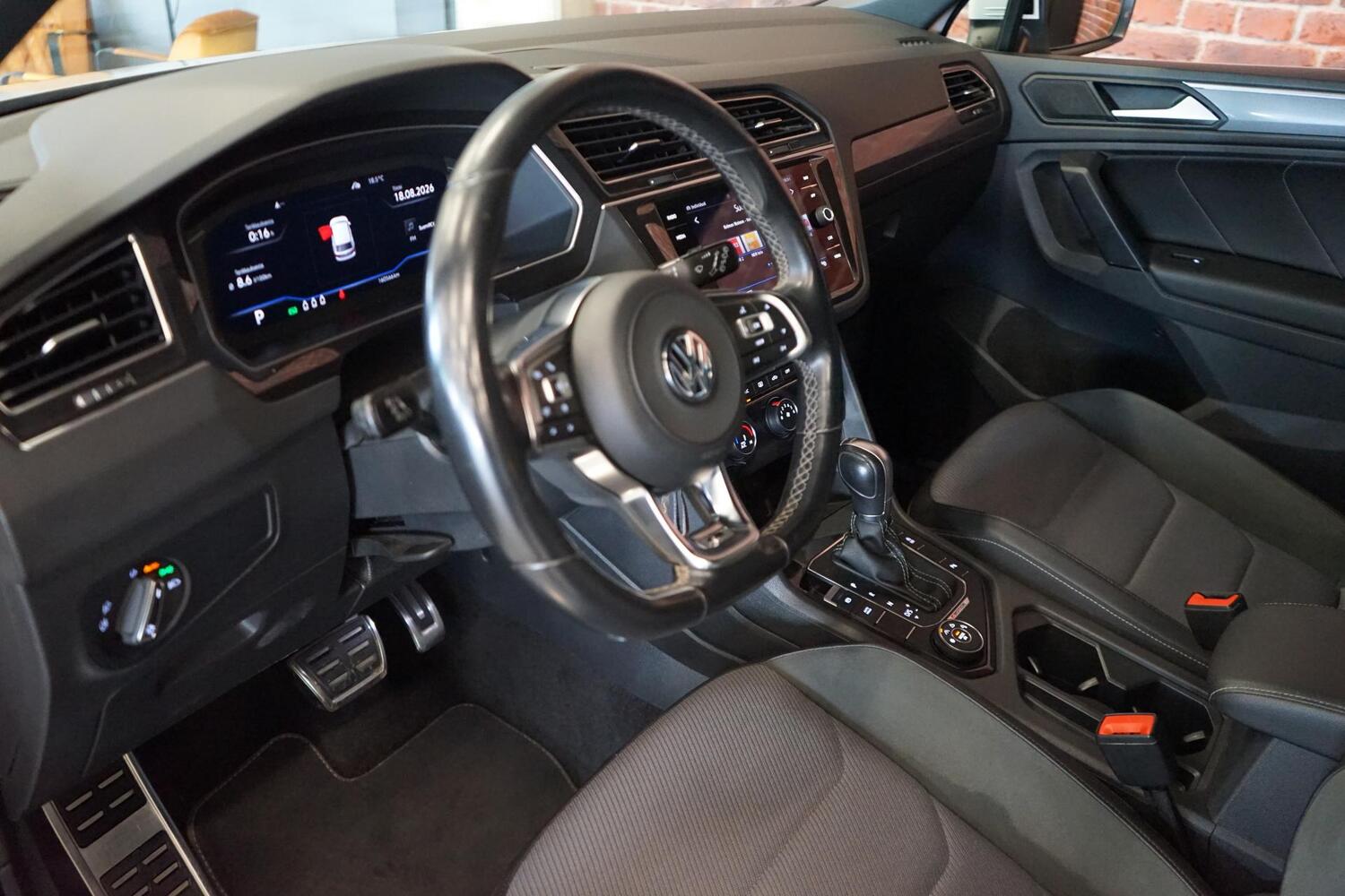 Volkswagen Tiguan vaihtoauto