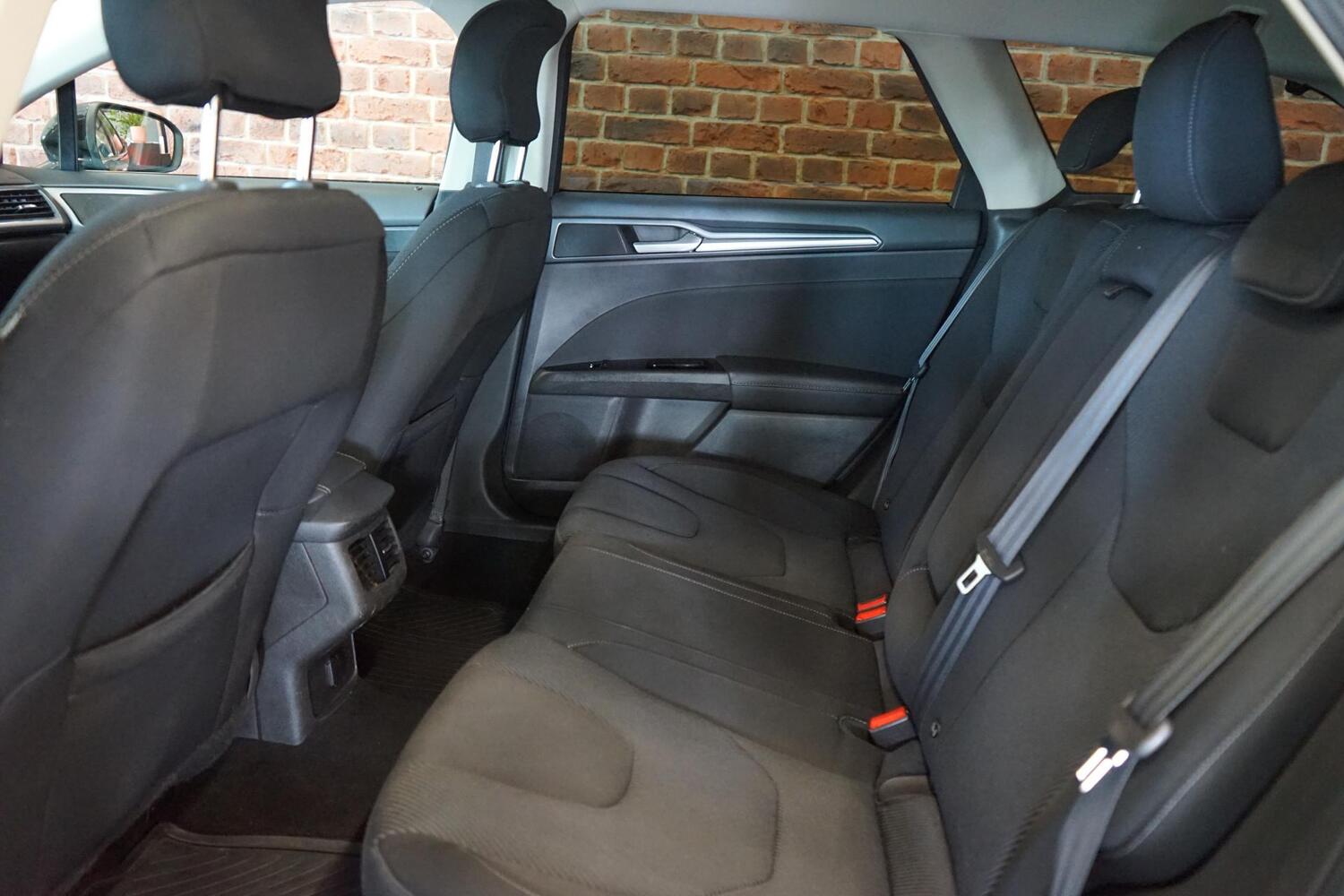 Ford Mondeo vaihtoauto