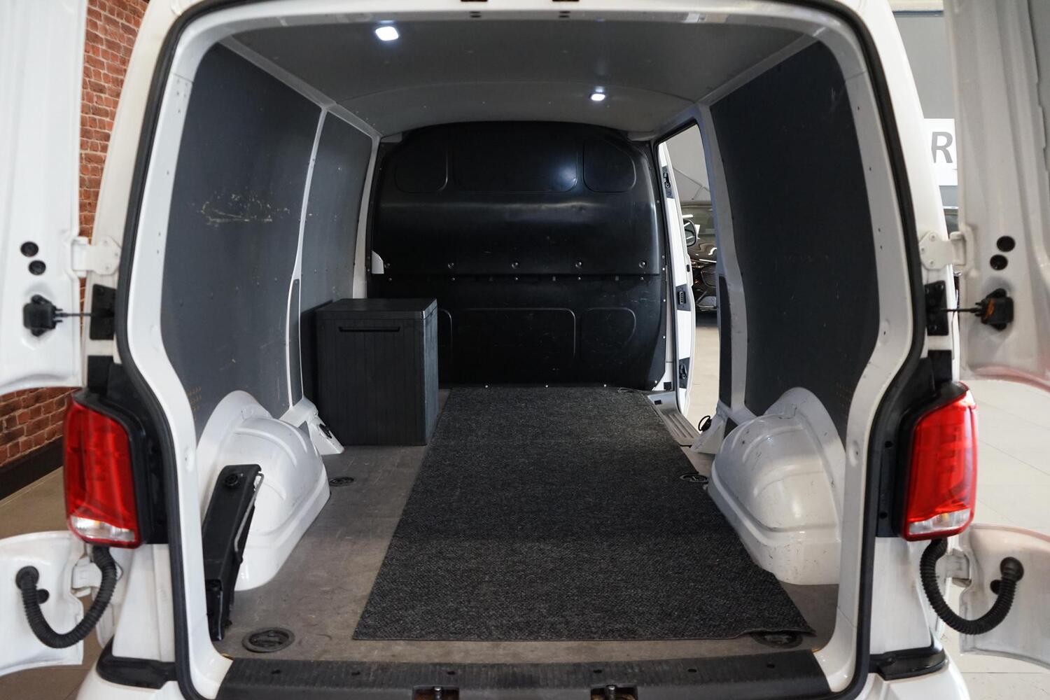 Volkswagen Transporter vaihtoauto
