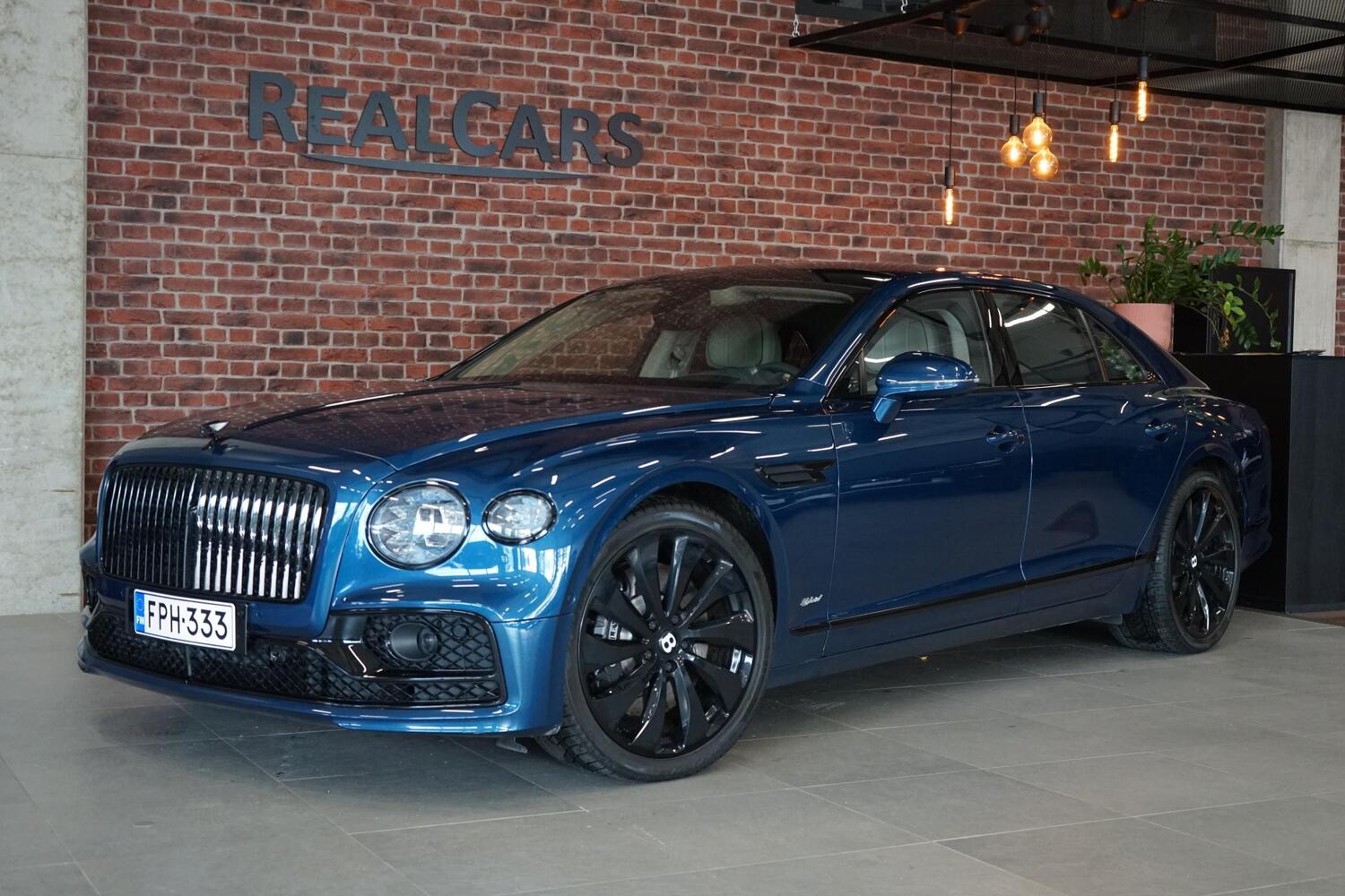 Bentley Flying Spur vaihtoauto