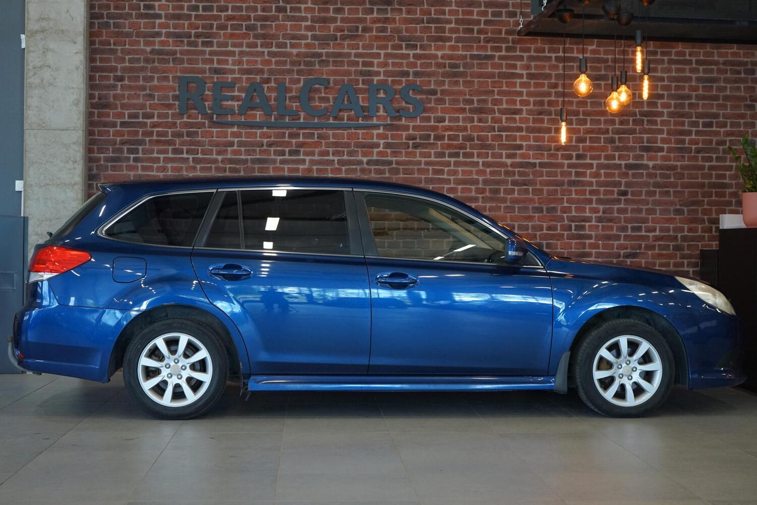 Subaru Legacy vaihtoauto