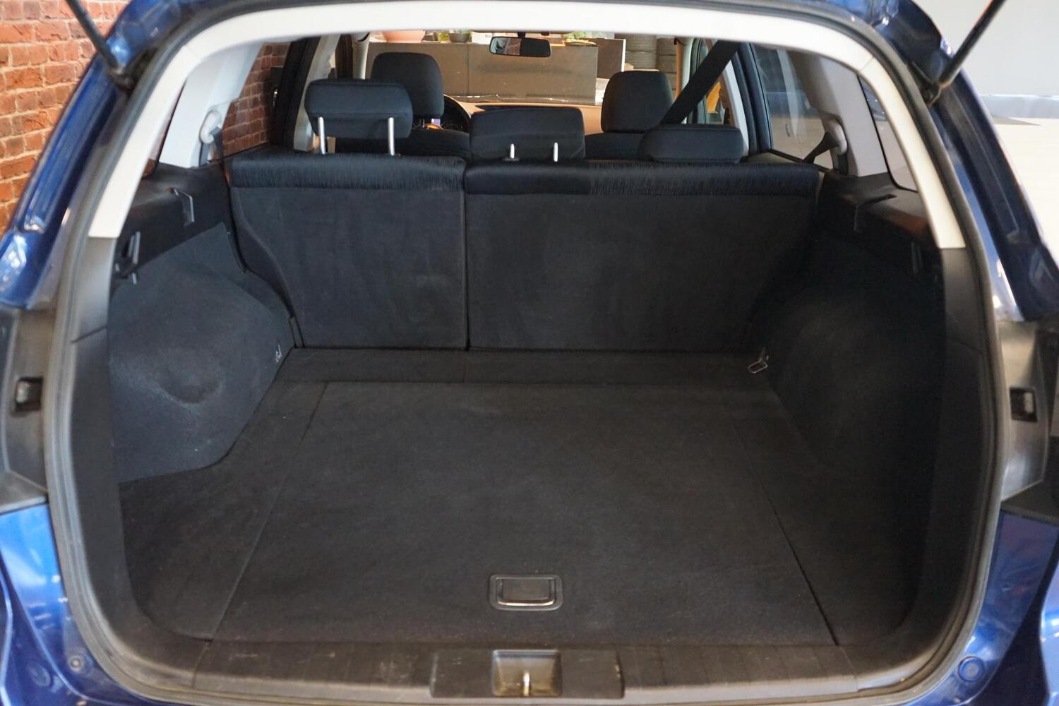 Subaru Legacy vaihtoauto
