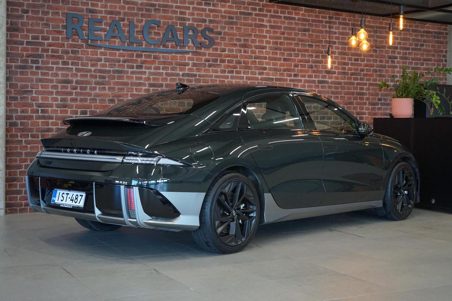 Hyundai IONIQ 6 vaihtoauto