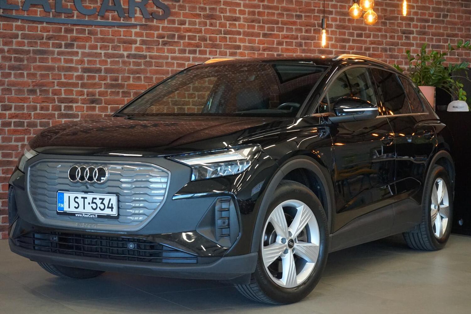 Audi Q4 e-tron vaihtoauto