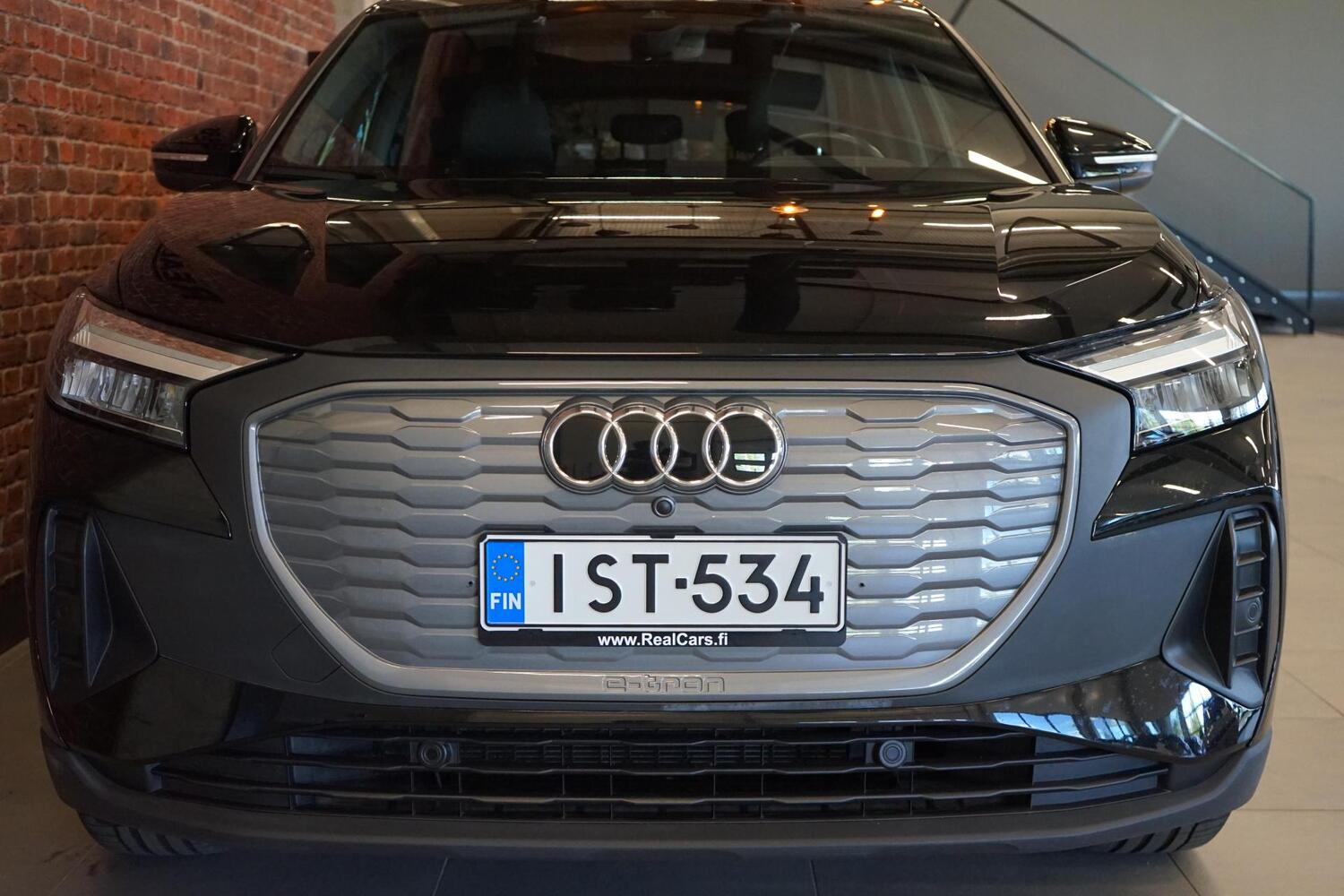 Audi Q4 e-tron vaihtoauto