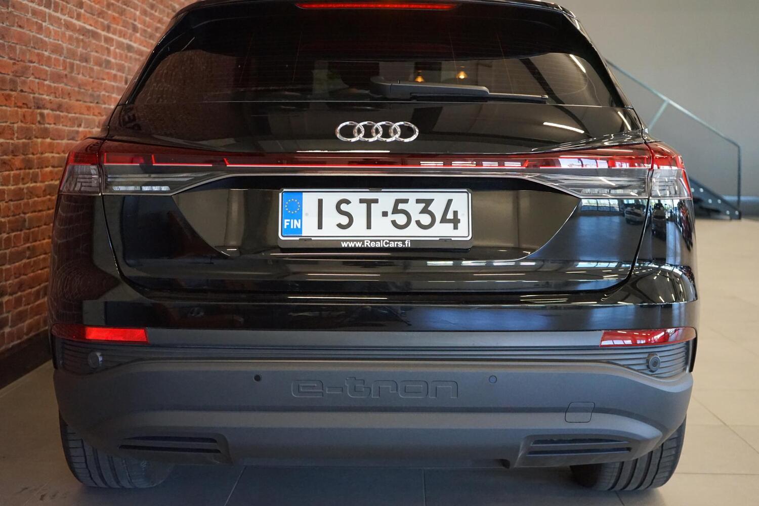 Audi Q4 e-tron vaihtoauto