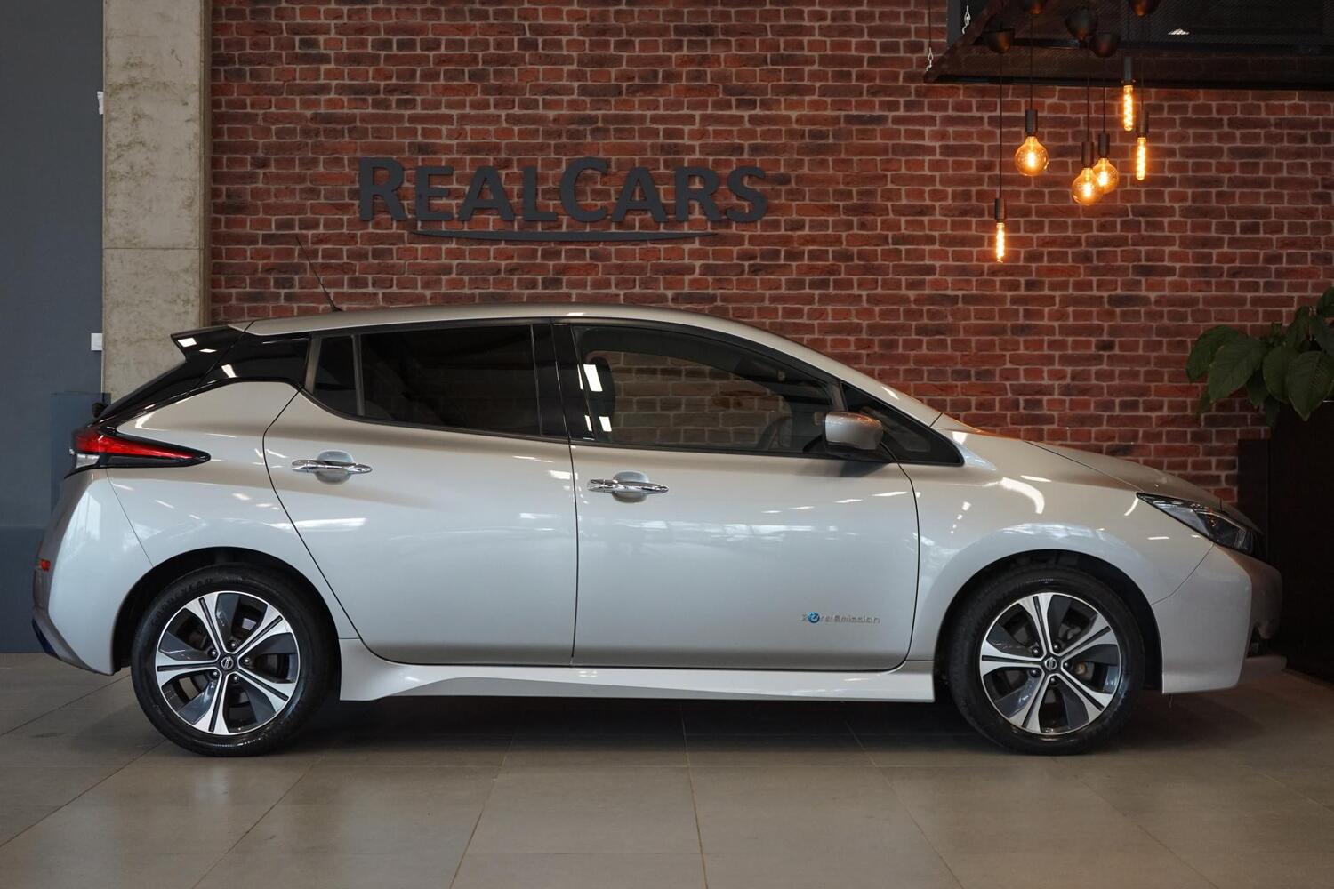 Nissan Leaf vaihtoauto