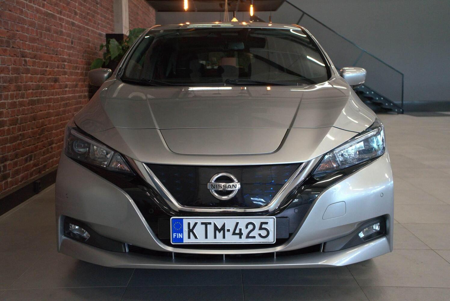 Nissan Leaf vaihtoauto