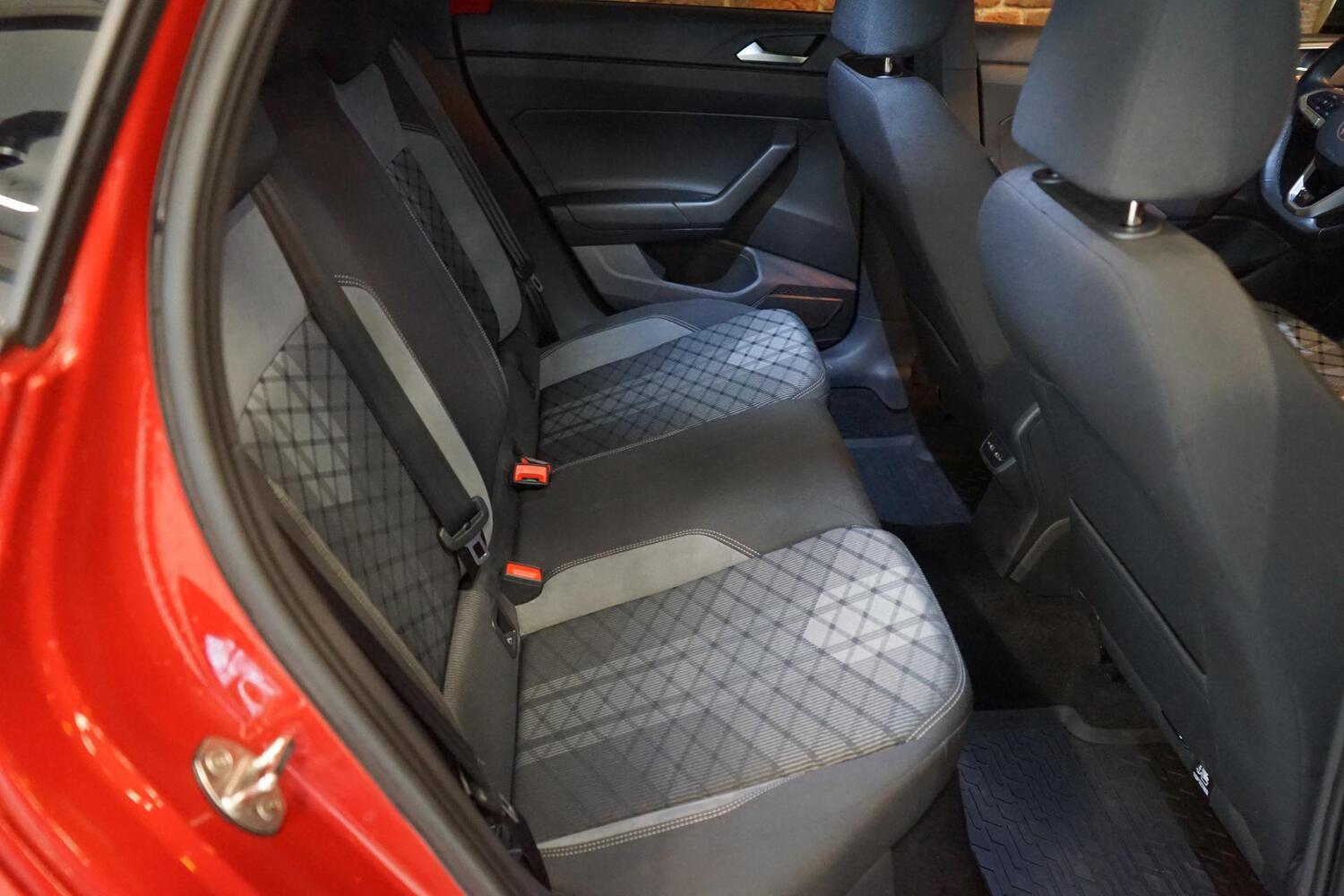Volkswagen Taigo vaihtoauto