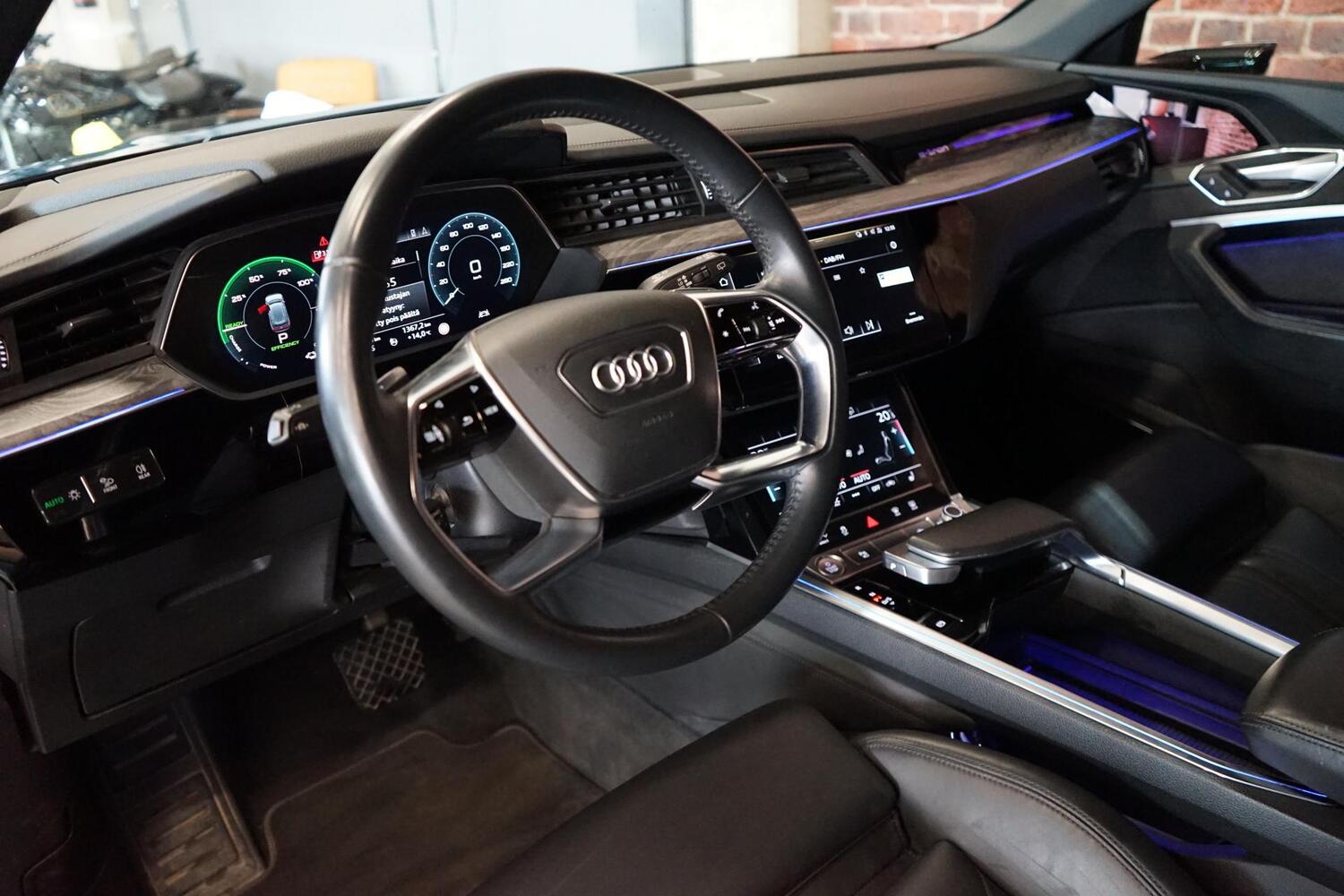 Audi e-tron vaihtoauto