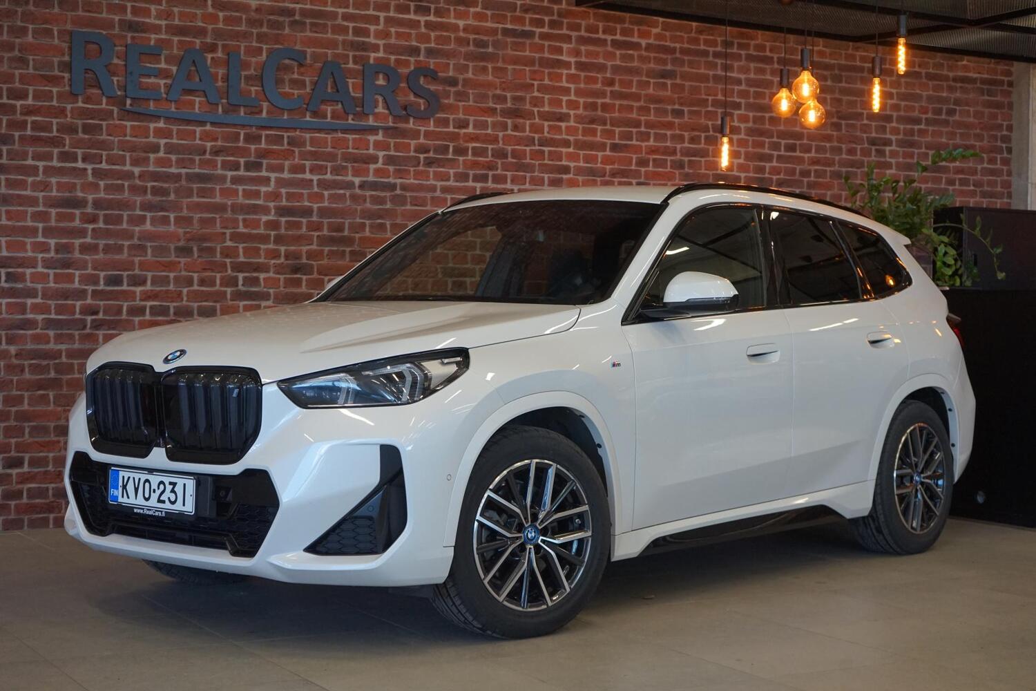 BMW iX1 vaihtoauto