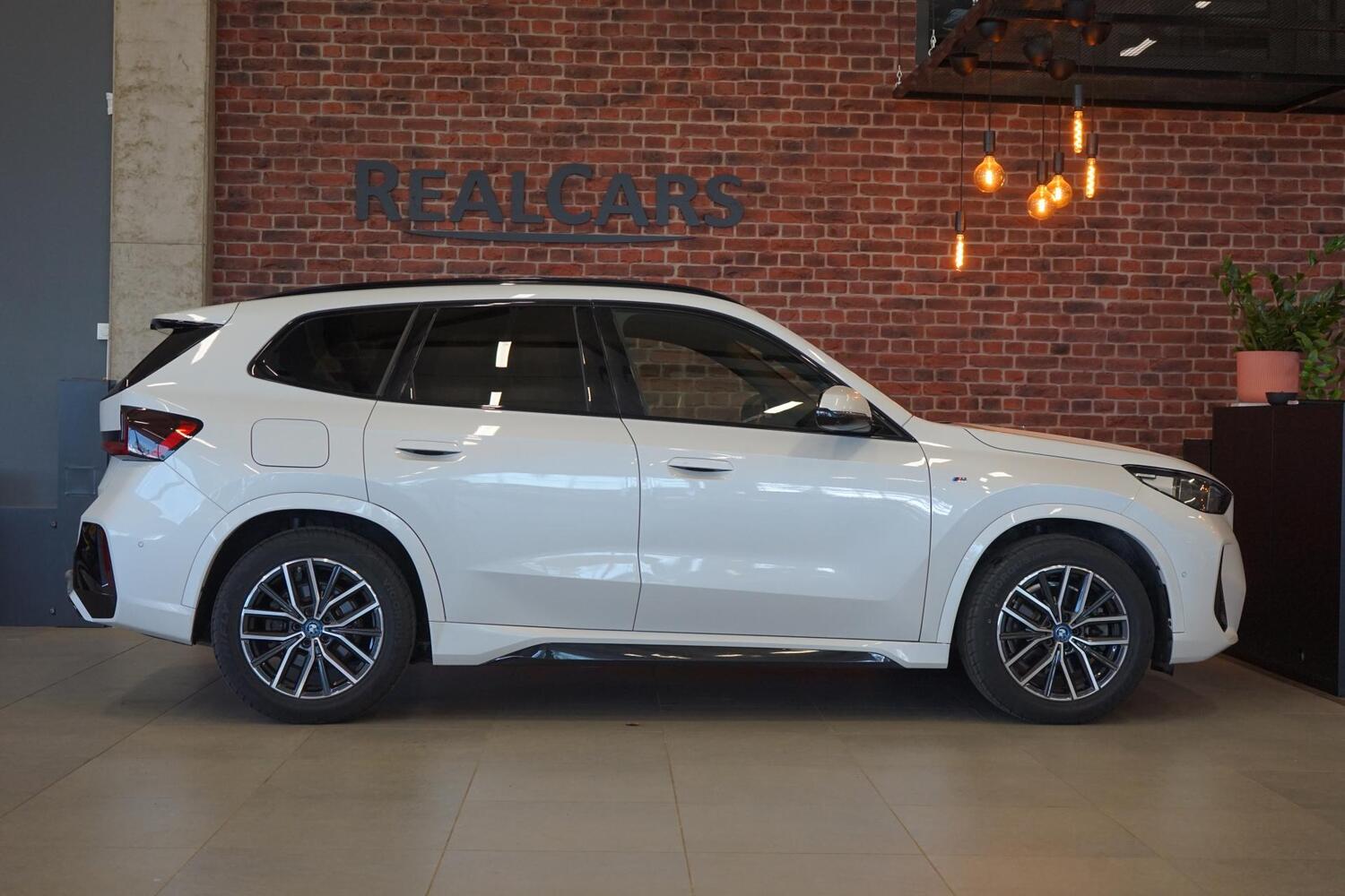 BMW iX1 vaihtoauto