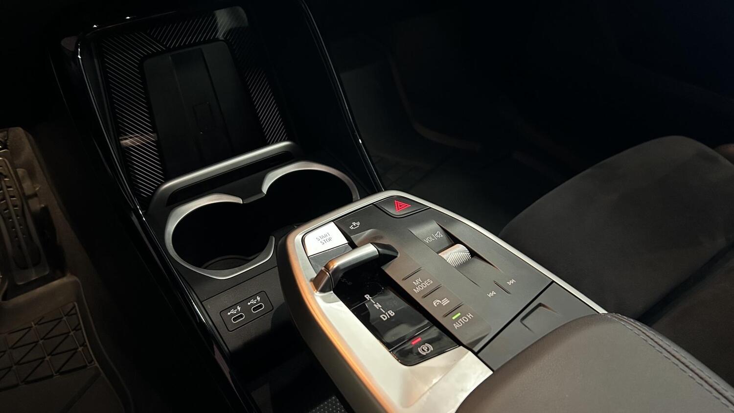 BMW iX1 vaihtoauto