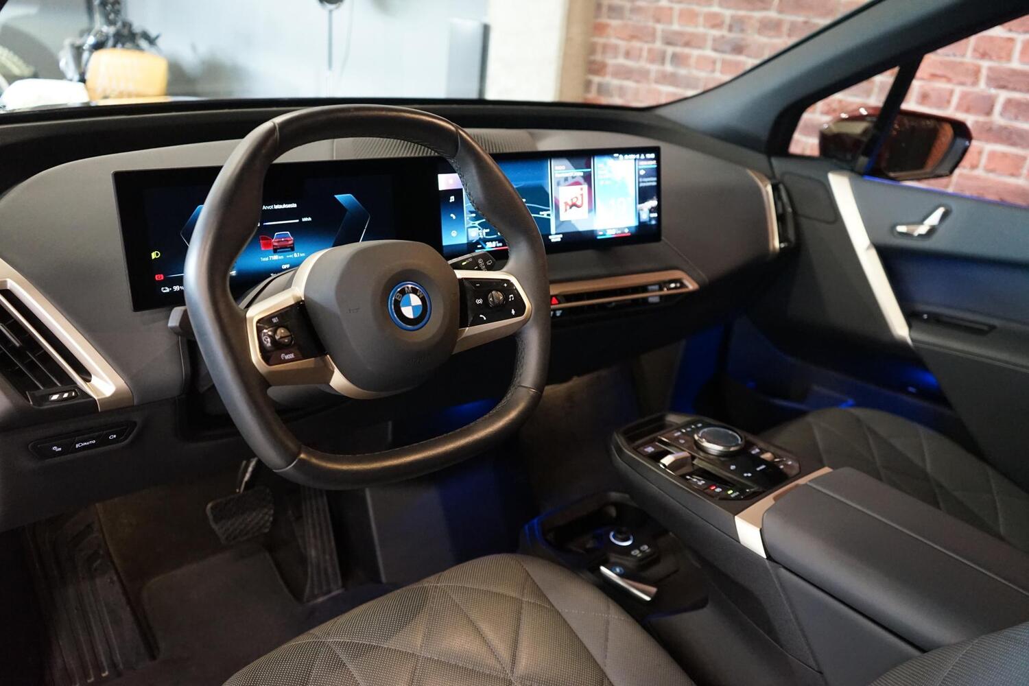 BMW iX vaihtoauto