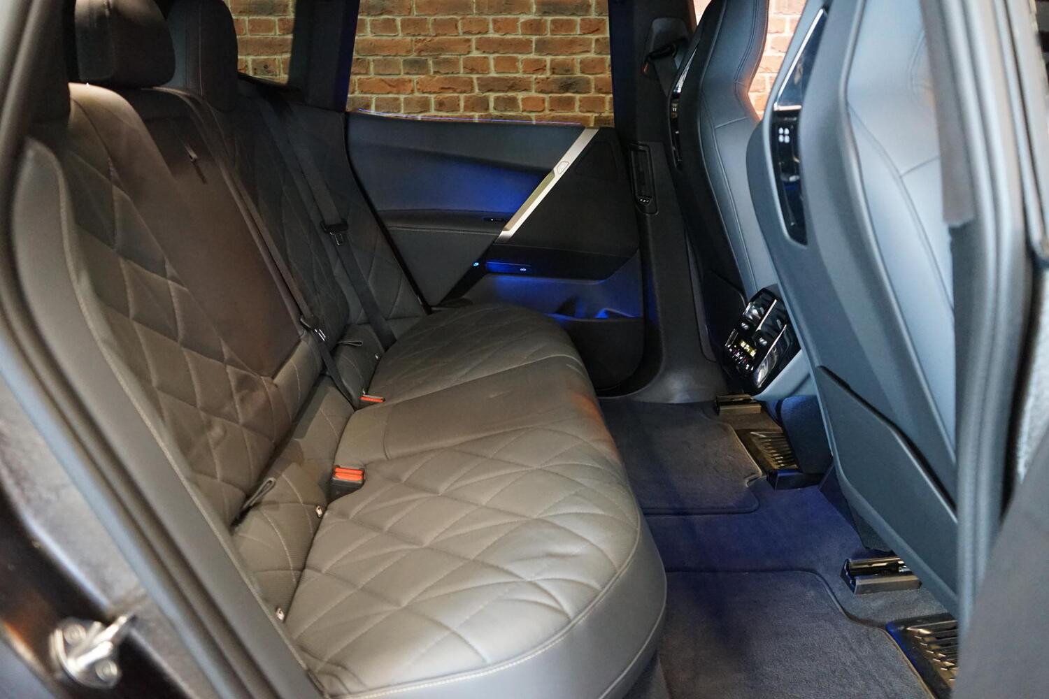 BMW iX vaihtoauto