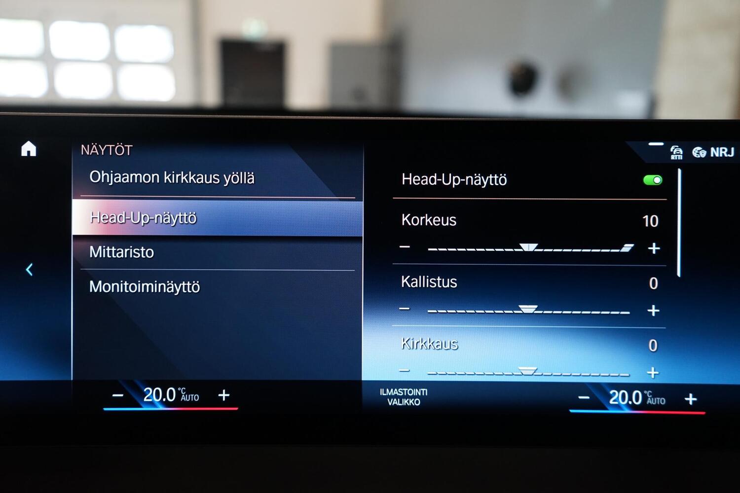 BMW iX vaihtoauto
