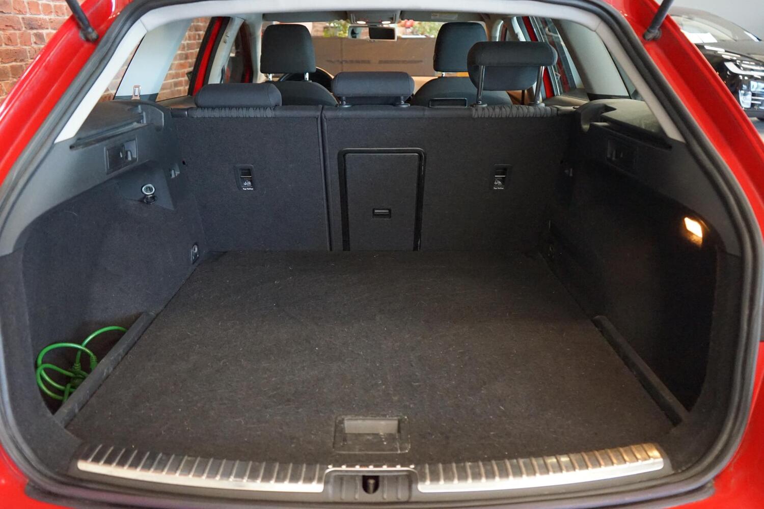 SEAT Leon ST vaihtoauto
