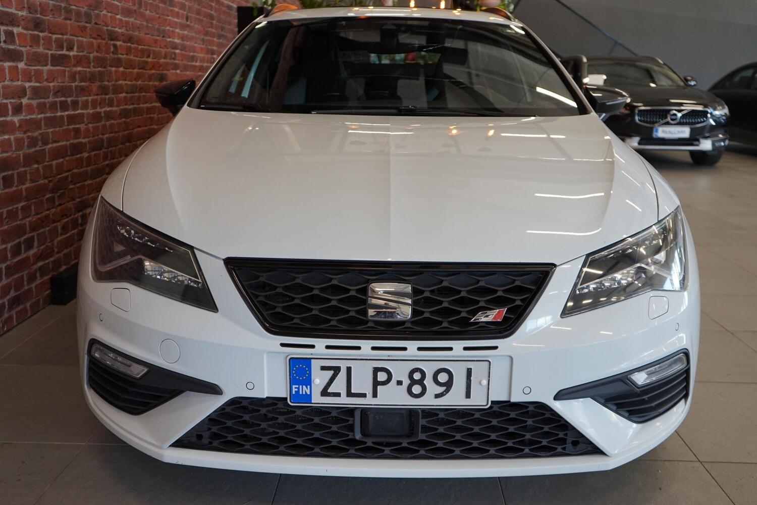SEAT Leon ST vaihtoauto