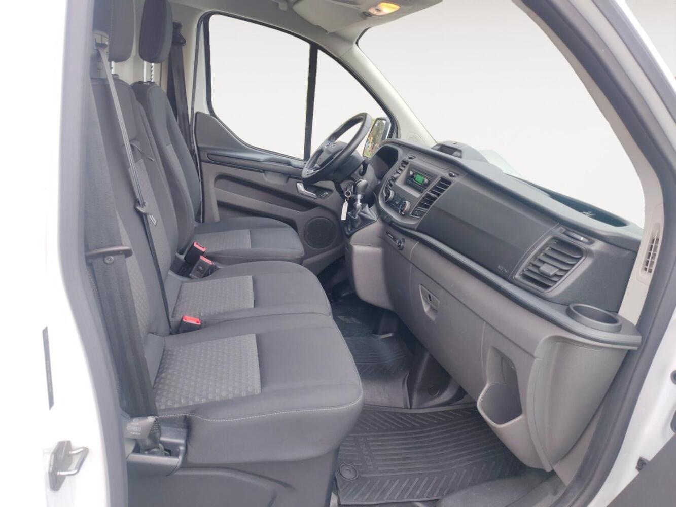 Ford Transit Custom vaihtoauto