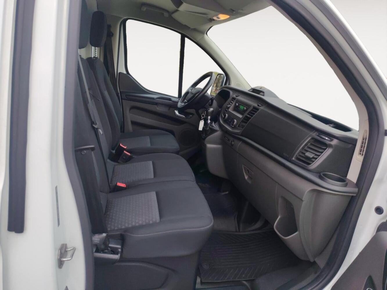 Ford Transit Custom vaihtoauto