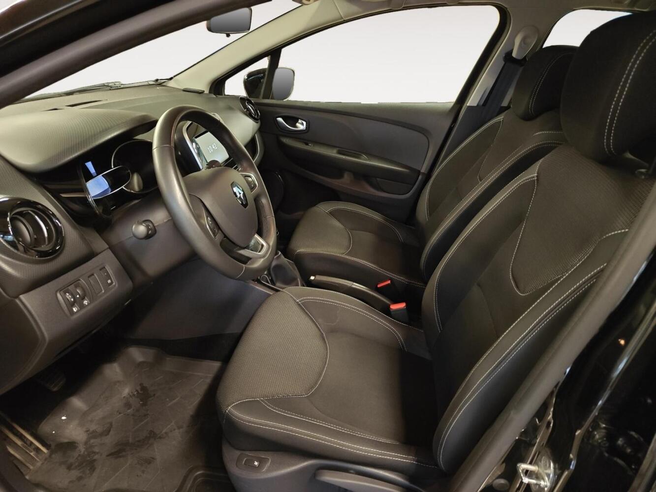 Renault Clio vaihtoauto