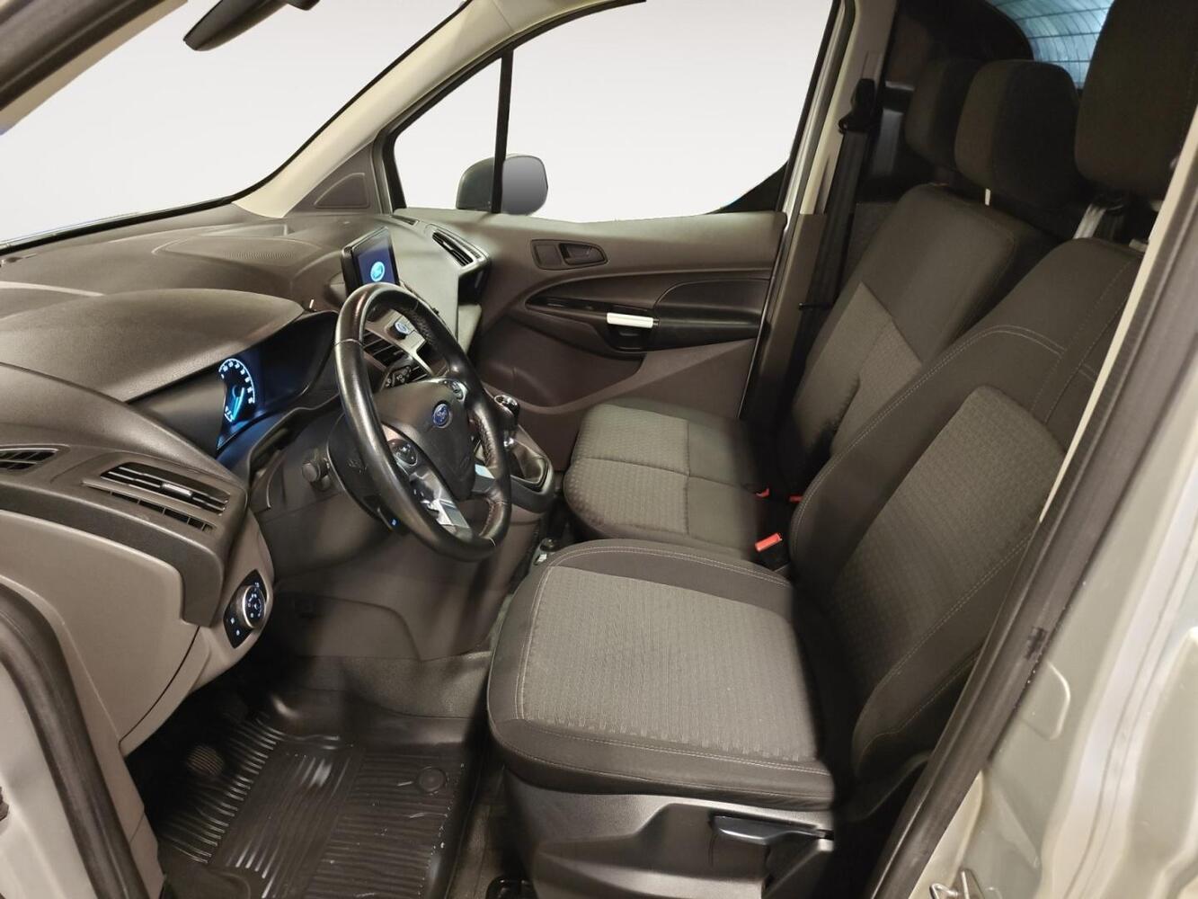 Ford Transit Connect vaihtoauto