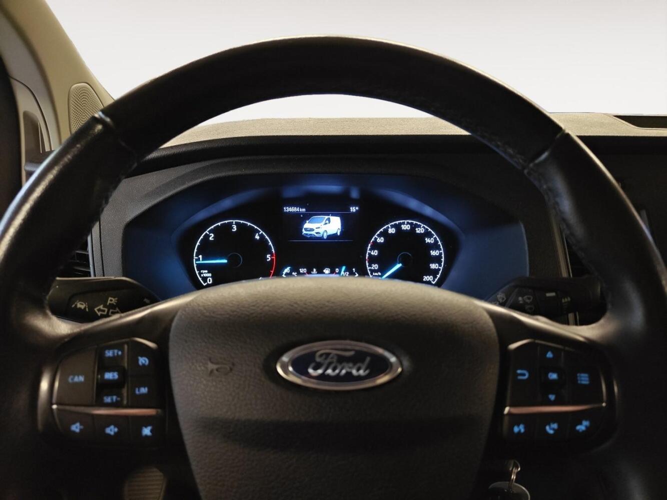 Ford Transit Custom vaihtoauto