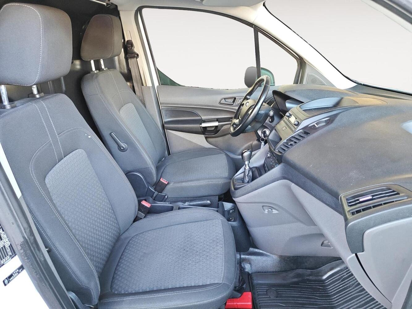 Ford Transit Connect vaihtoauto