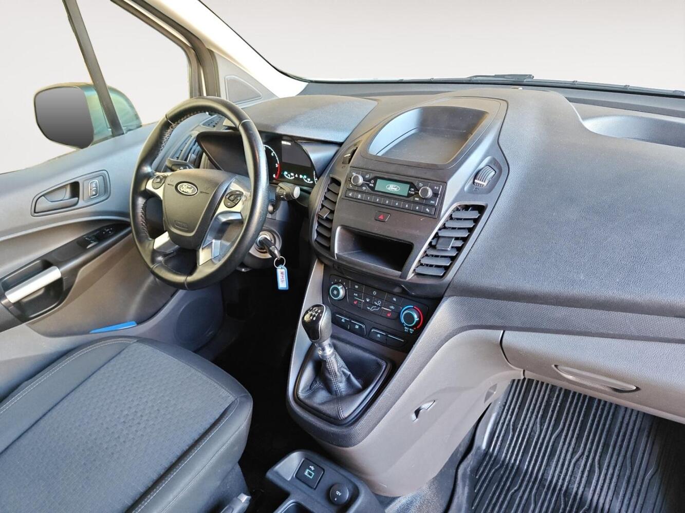 Ford Transit Connect vaihtoauto