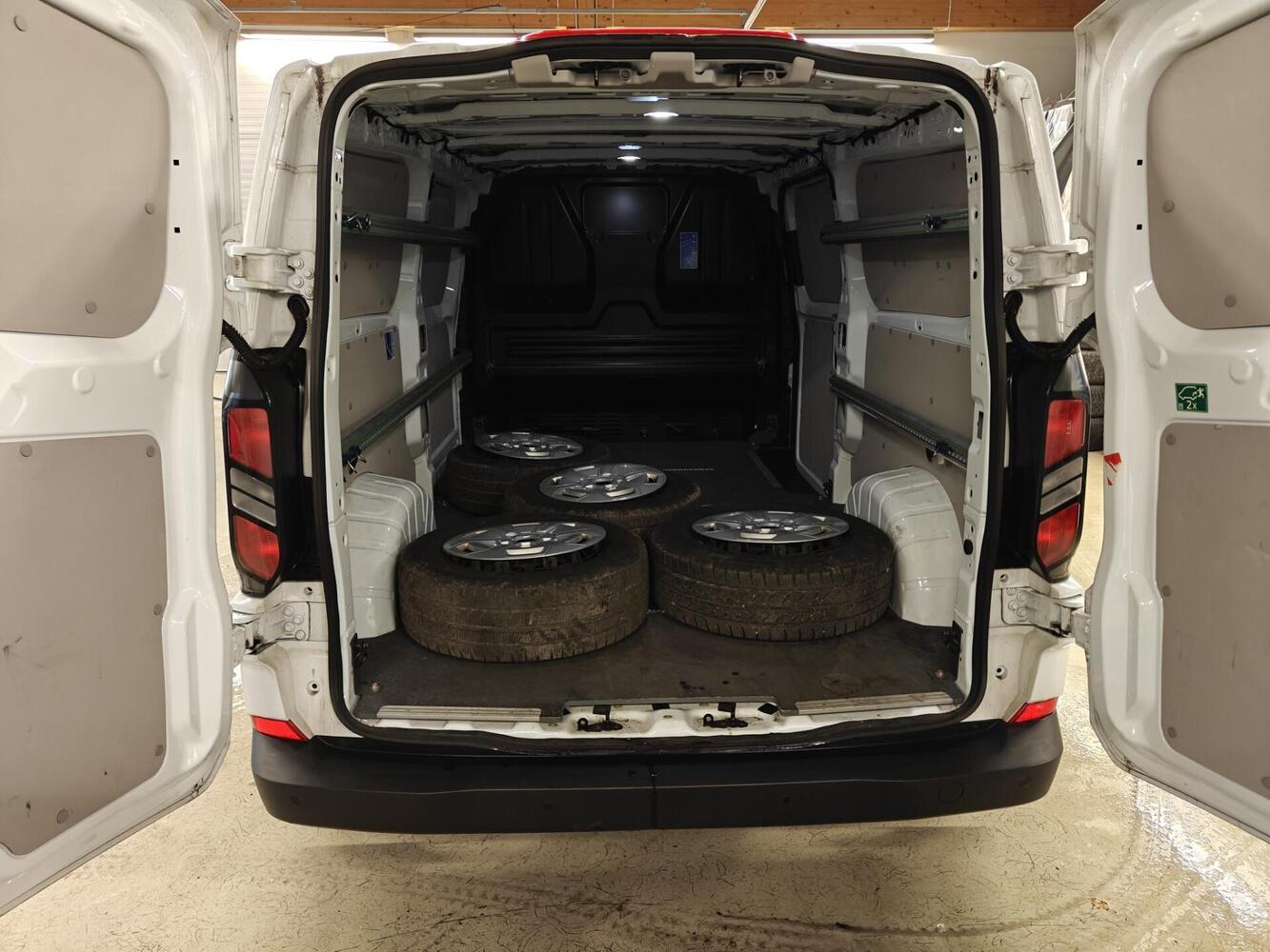 Ford Transit Custom vaihtoauto
