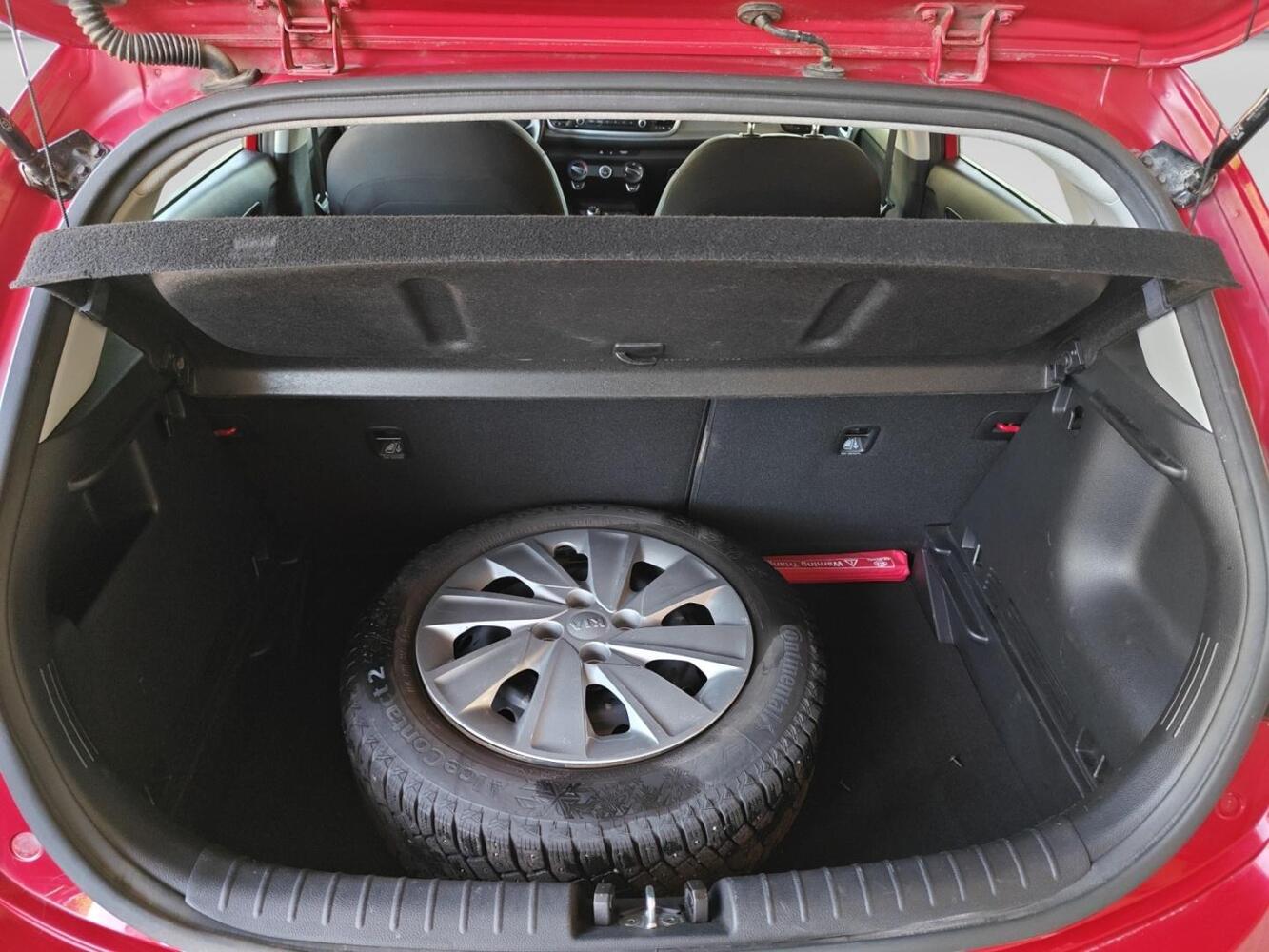 Kia Rio vaihtoauto