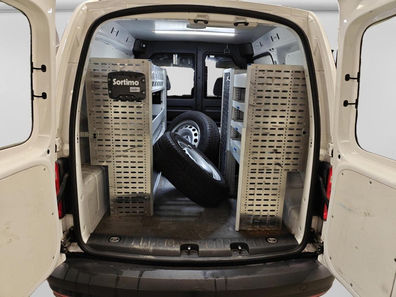 Volkswagen Caddy vaihtoauto
