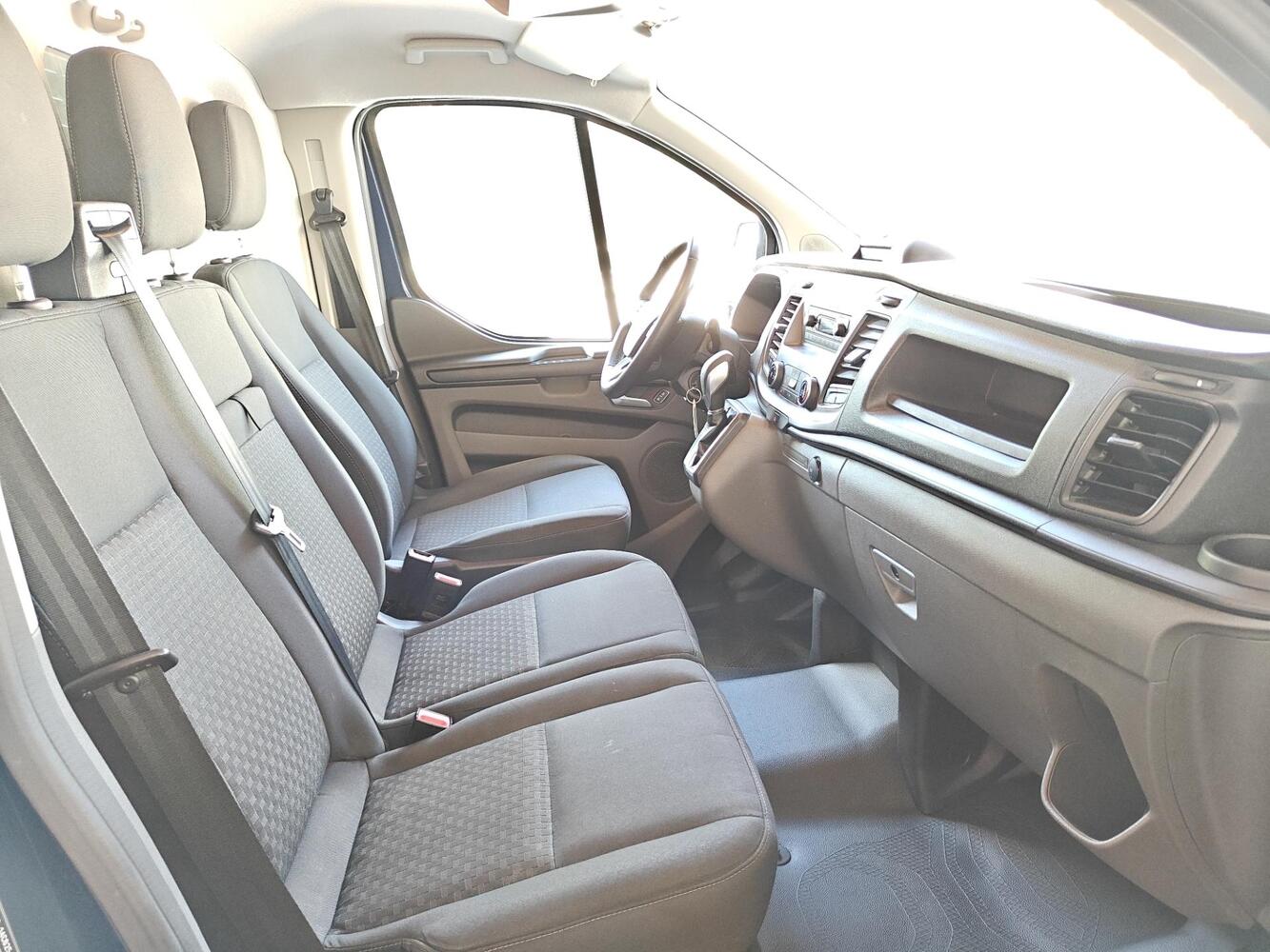 Ford Transit Custom vaihtoauto