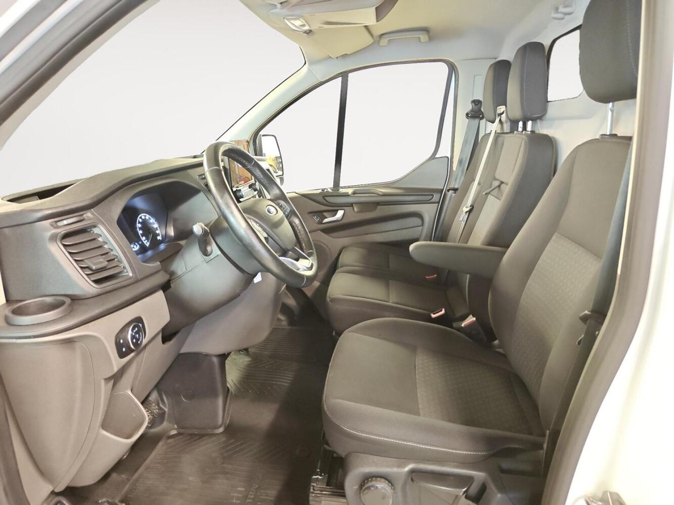 Ford Transit Custom vaihtoauto