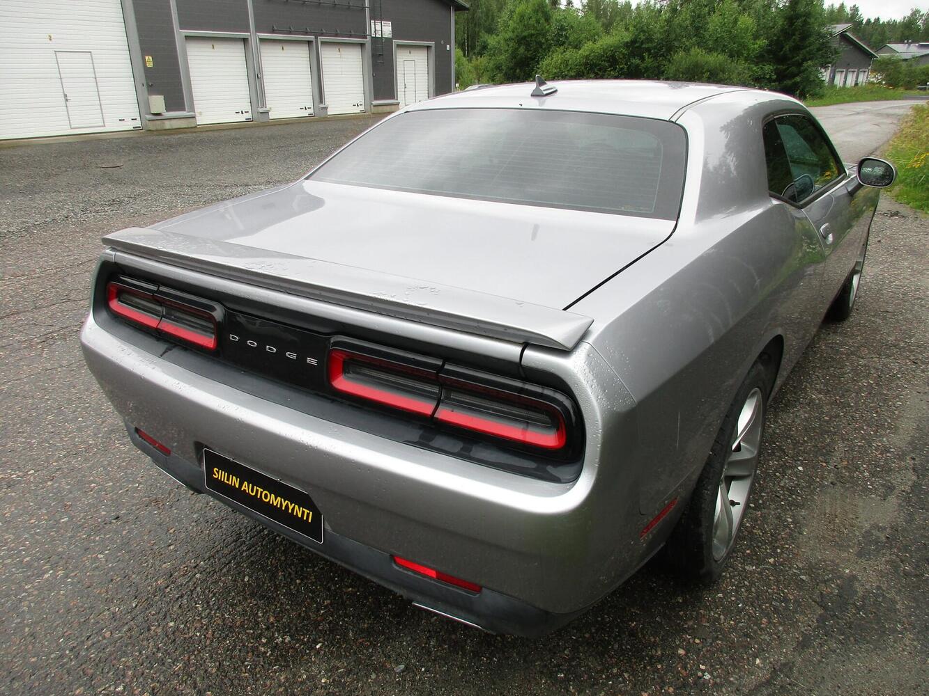 Dodge Challenger vaihtoauto