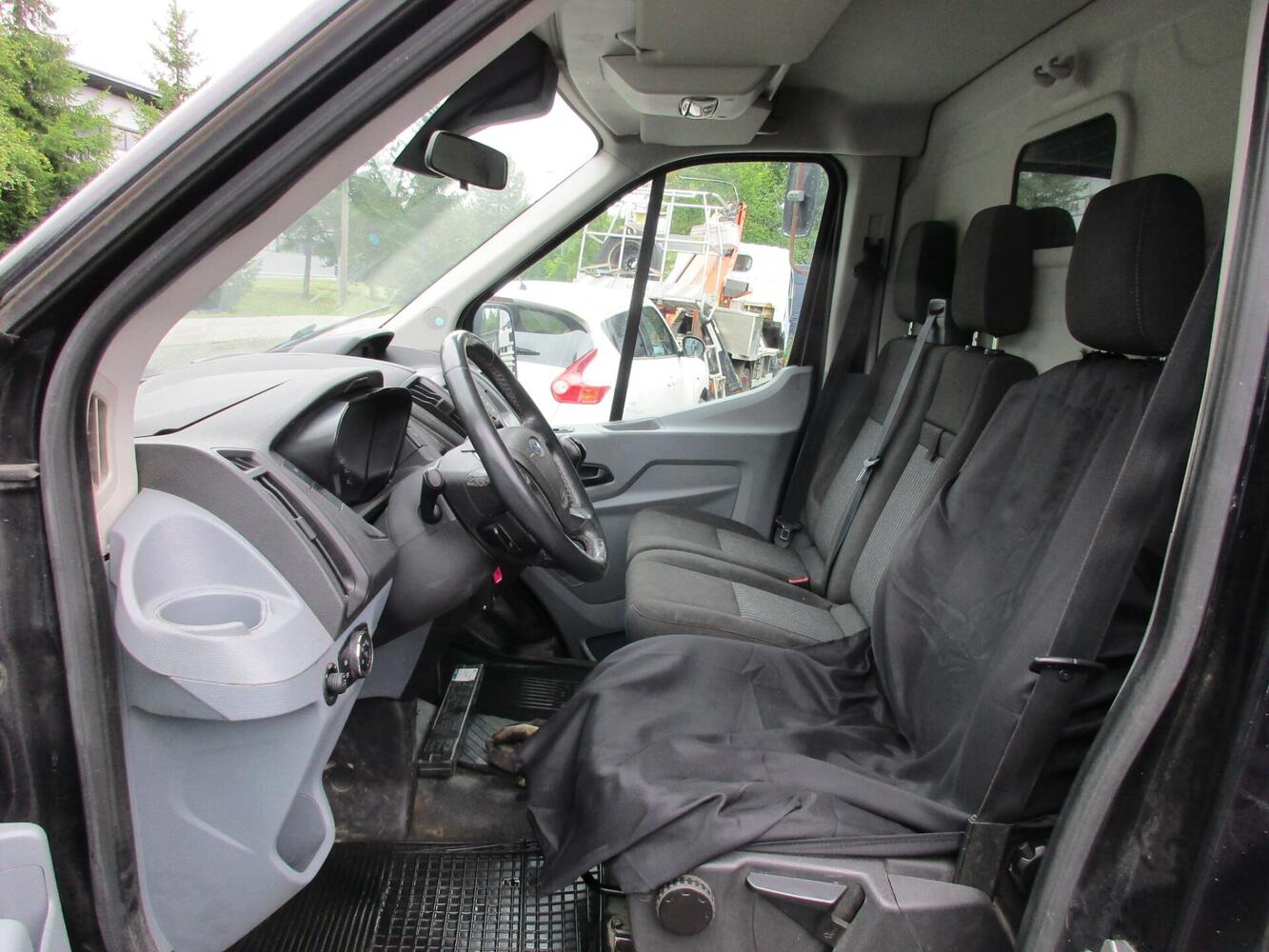Ford Transit vaihtoauto
