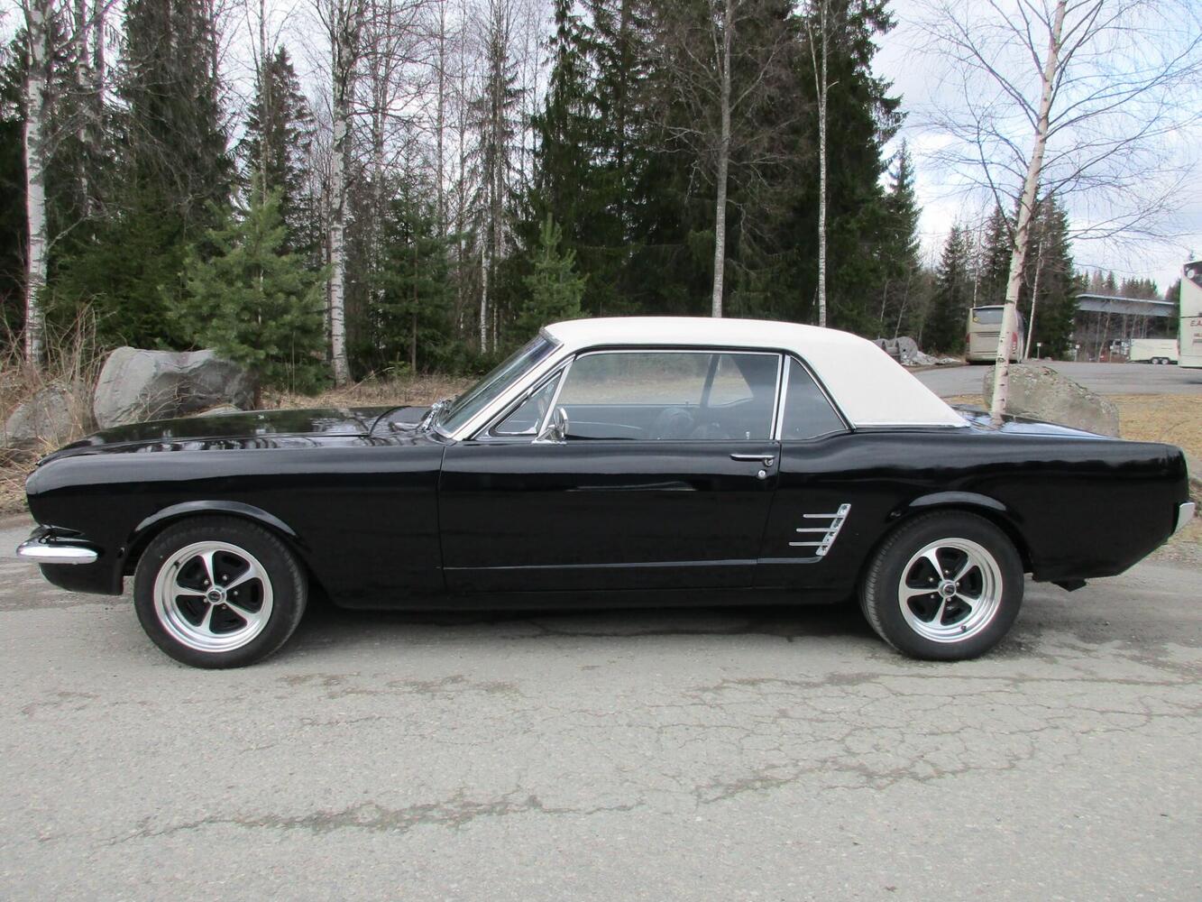Ford USA Mustang vaihtoauto