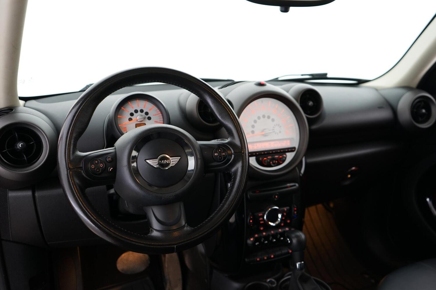 Mini Countryman vaihtoauto