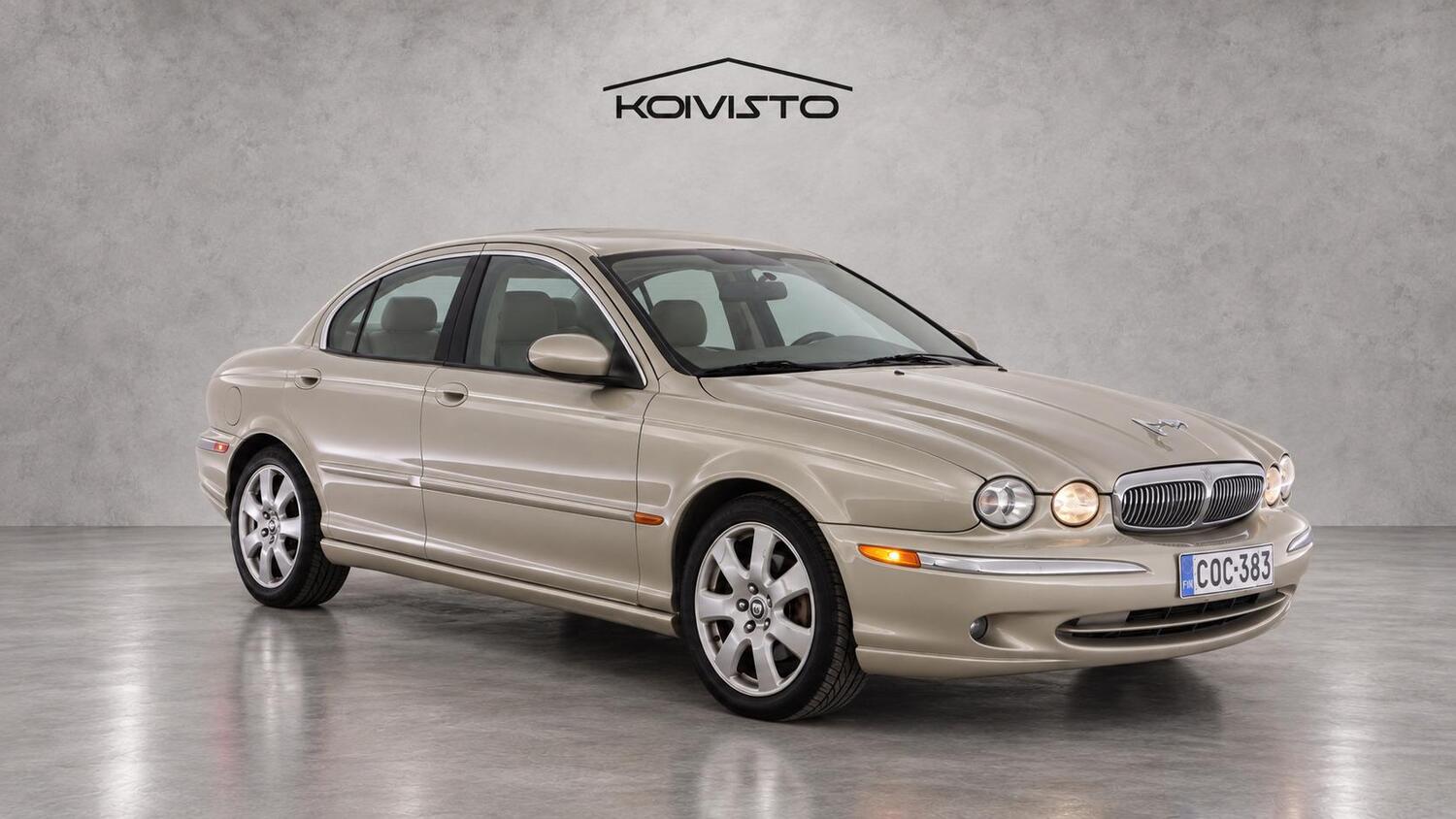 Jaguar X-Type vaihtoauto