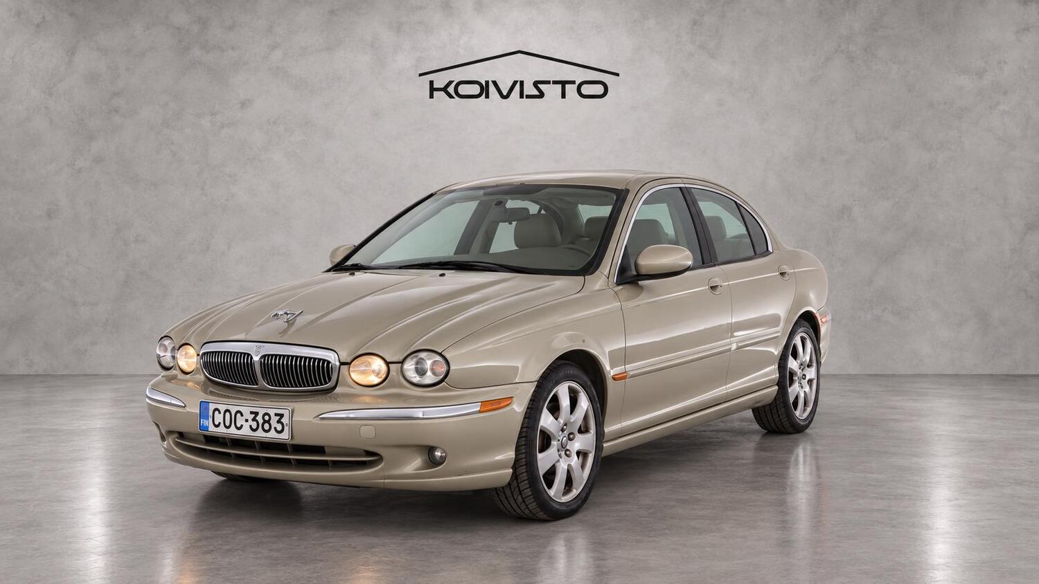 Jaguar X-Type vaihtoauto