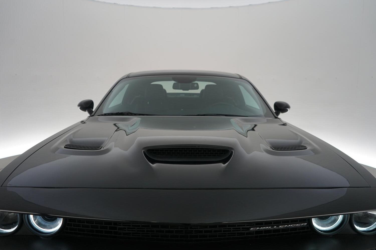 Dodge Challenger vaihtoauto