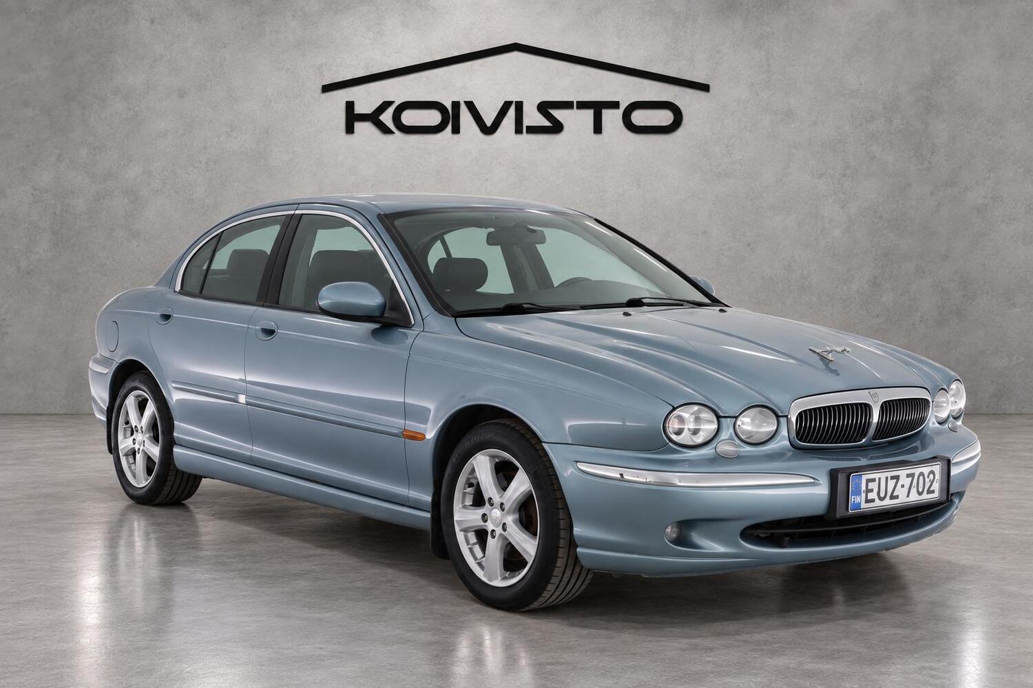 Jaguar X-Type vaihtoauto