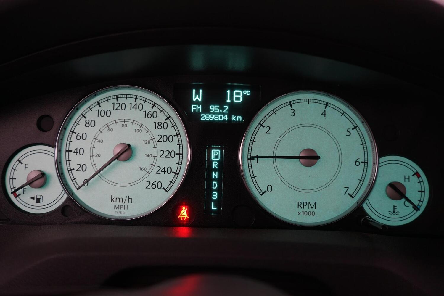 Chrysler 300C vaihtoauto