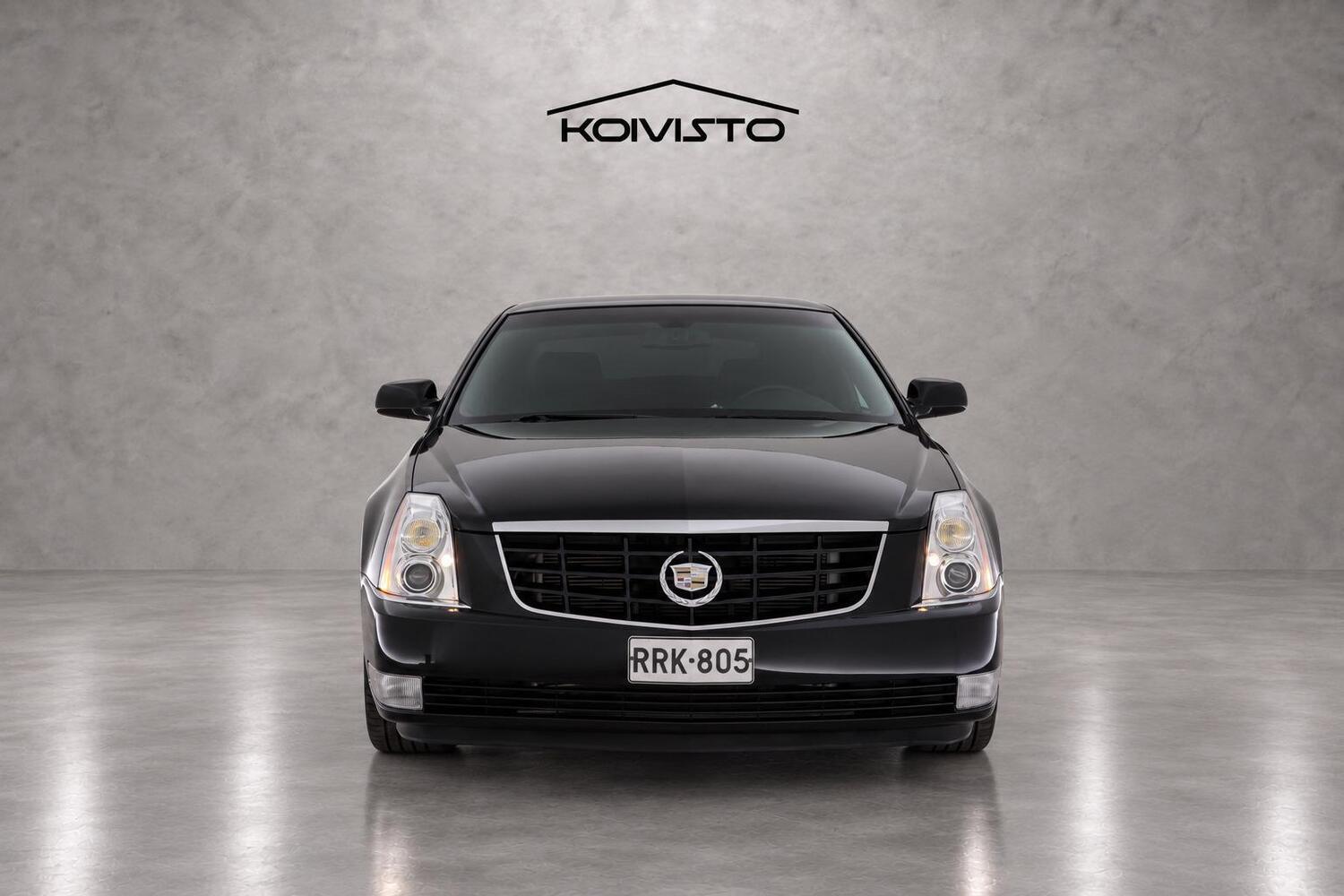 Cadillac DTS vaihtoauto
