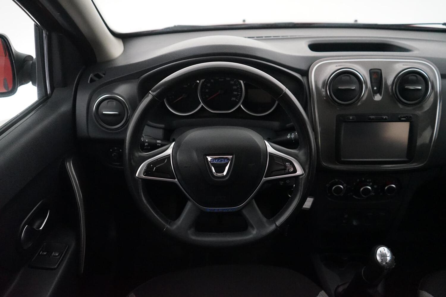 Dacia Sandero vaihtoauto