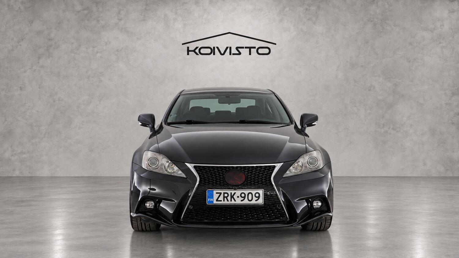 Lexus IS vaihtoauto