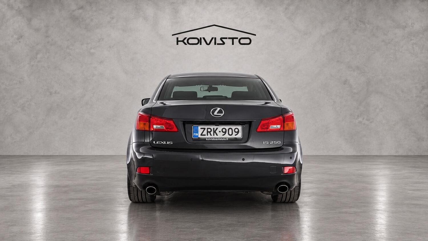 Lexus IS vaihtoauto